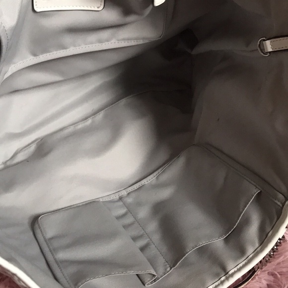 Coach purse - Picture 3 of 3